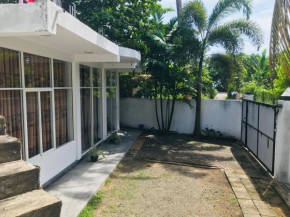 Abi Villa